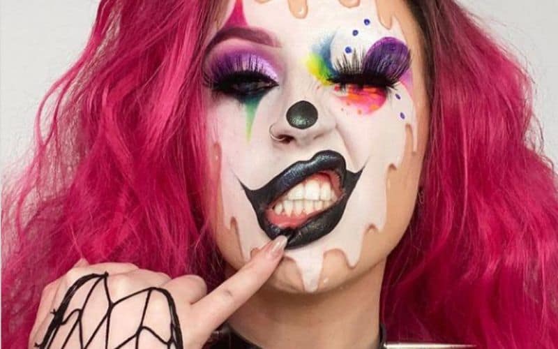 Clown-Styled Pretty Look